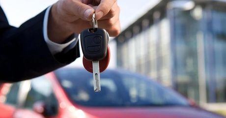 購車觀念悄然轉(zhuǎn)變 為何越來越多“聰明人”選擇暫緩買車？